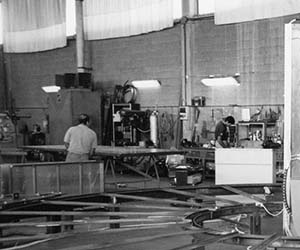 Departamento de producci&oacute;n de Fratelli Mazzola: fotos de la &eacute;poca